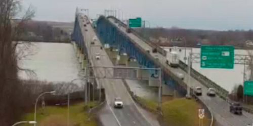 Puente del norte de Grand Island webcam - Buffalo