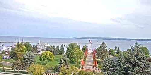 LIVE: Bayfront Park, City Marina - Petoskey