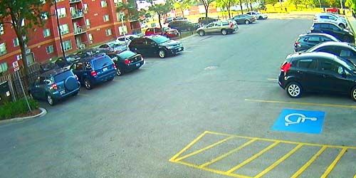 Parking in the city center webcam - Ottawa