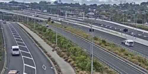 LIVE: Paul Matthews Road - Auckland