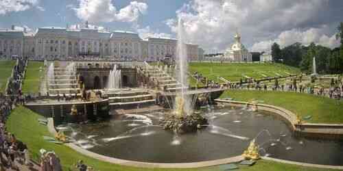 LIVE: Peterhof - Saint Petersburg