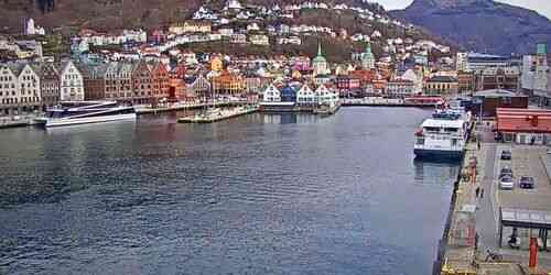 LIVE: The pier (Bryggen) - Bergen