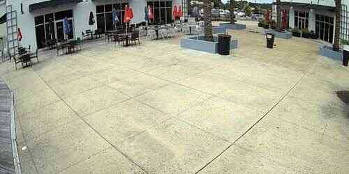 LIVE: Seascape Towne Centre - Destin