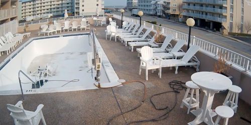 Swimming pool at the hotel on the coast Webcam
