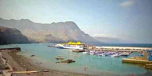 LIVE: Port of Agaete - Gran Canaria