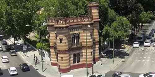 LIVE: Queen's Sewing Box - Sevilla