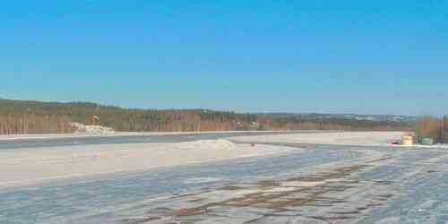 LIVE: Regional airport - Uranium City