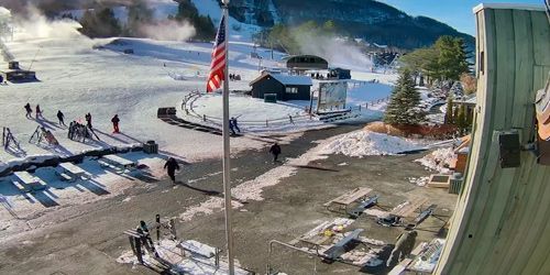 Estación de esquí Mid Station en las montañas Catskill Webcam