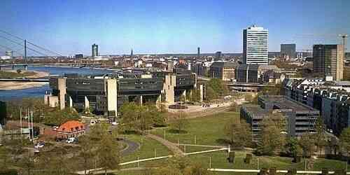 LIVE: North Rhine-Westphalia Parliament - Dusseldorf