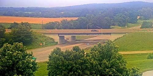 Interstate 24 and Kentucky Route 80 webcam - Cadiz