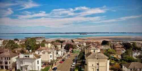 LIVE: Ryde - Isle of Wight