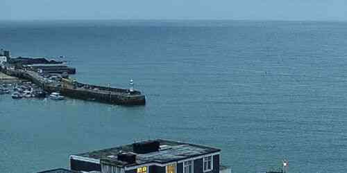 LIVE: Saint Ives Lighthouse - Saint Ives