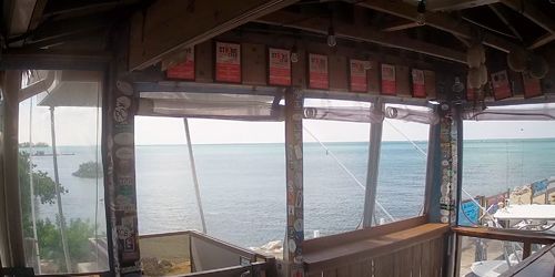 Sea view from the observation tower webcam - Marathon