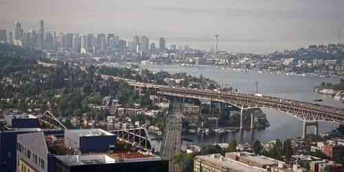 LIVE: Ship Canal Bridge - Seattle