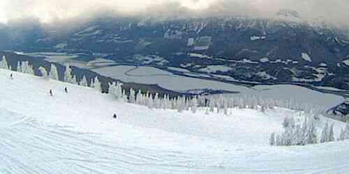 LIVE: Ski slope at Revelstoke Mountain Resort - Revelstoke