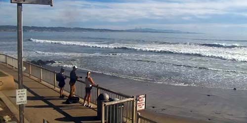 View of the Soquel bay in the suburb of Capitola Webcam