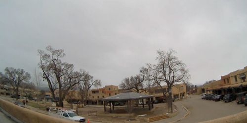 Plaza central en el distrito histórico webcam - Taos