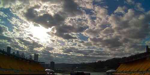 LIVE: Acrisure Stadium, Fort Pitt Bridge - Pittsburgh