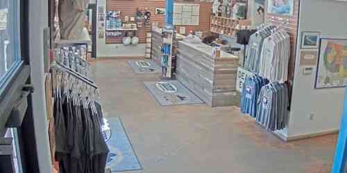 LIVE: Dave Hansen Whitewater and Scenic River Trips store - Jackson