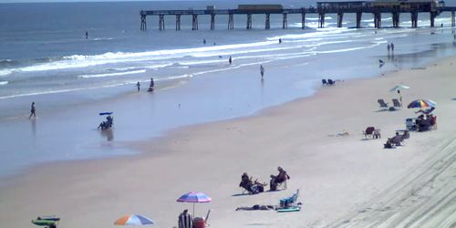 Sunglow Fishing Pier webcam - Daytona Beach