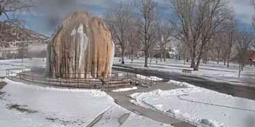 LIVE: Tepee Fountain - Thermopolis