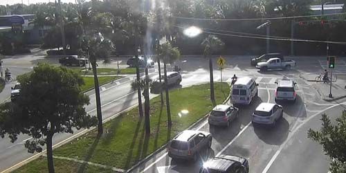 Transporte de tráfico a la entrada de la ciudad. webcam - Key West