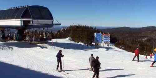 LIVE: Ski resort Mont Tremblant - Montreal