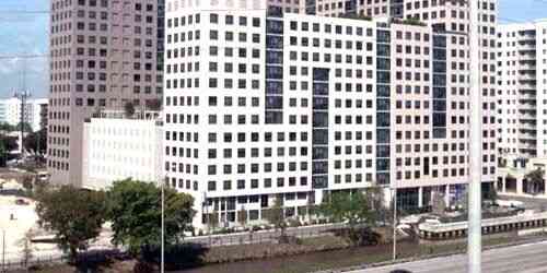 LIVE: University Bridge Apartments - Miami