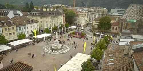 LIVE: Walther Square - Bolzano
