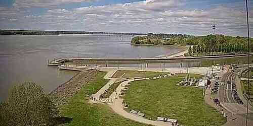 LIVE: Schulau Harbor Pier Wedel - Hamburg