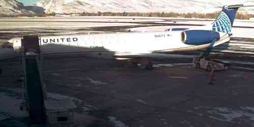 LIVE: Yellowstone Regional Airport - Cody