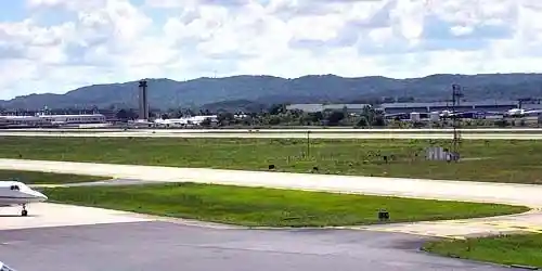 Airport runway Webcam