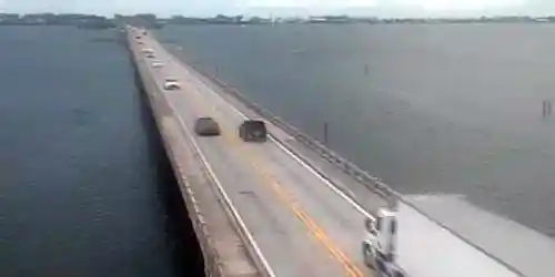 Traffic on the Tampa Bay Bridge Webcam