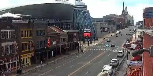 Broadway Street - Bridgestone Arena Webcam