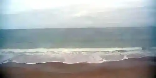 Atlantic Ocean from sandy beach Webcam