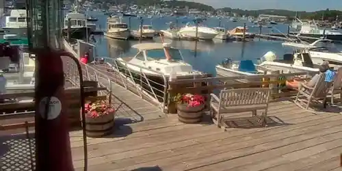 Brown’s Wharf Inn, muelle de yates de madera Cámara web