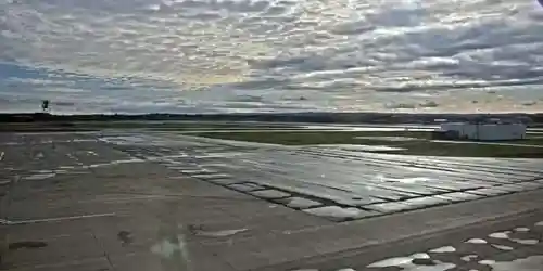 Airport runway Webcam